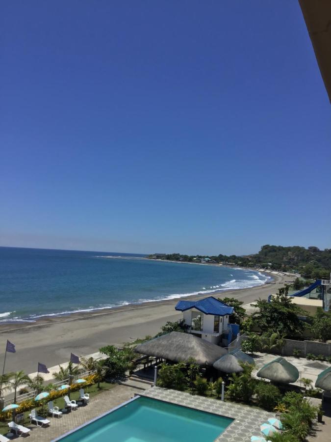 Em Royalle Hotel & Beach Resort San Juan  Exterior photo